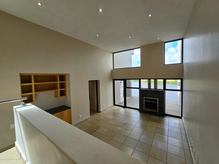 2 Bedroom Property for Sale in Oubaai Western Cape